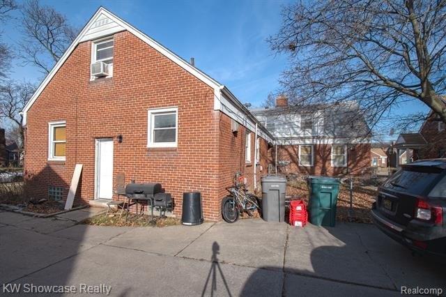 Tireman Ave, Dearborn, MI 48126