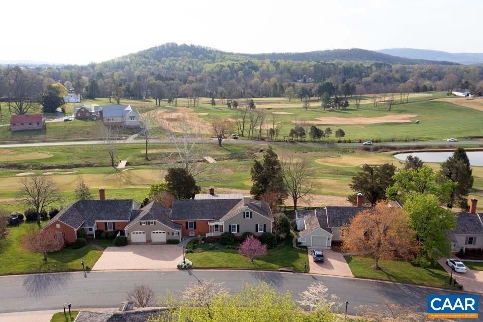 Ednam Village St, Charlottesville, VA 22903