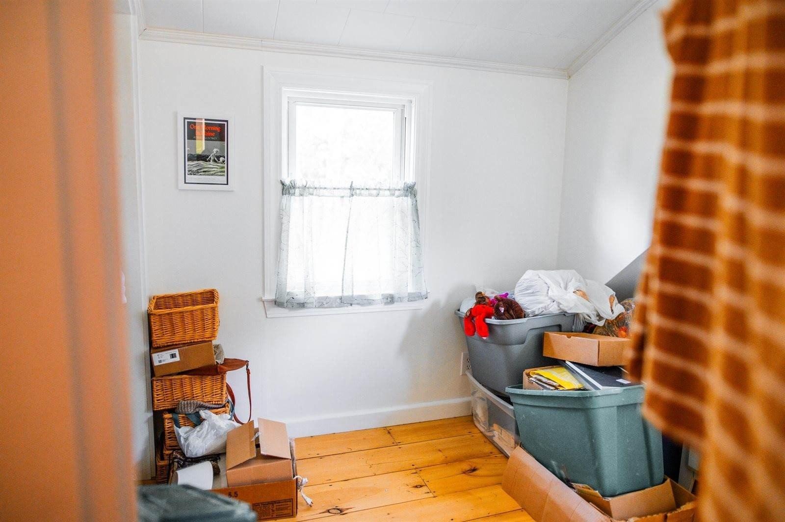 Grove St, Brewer, ME 04412