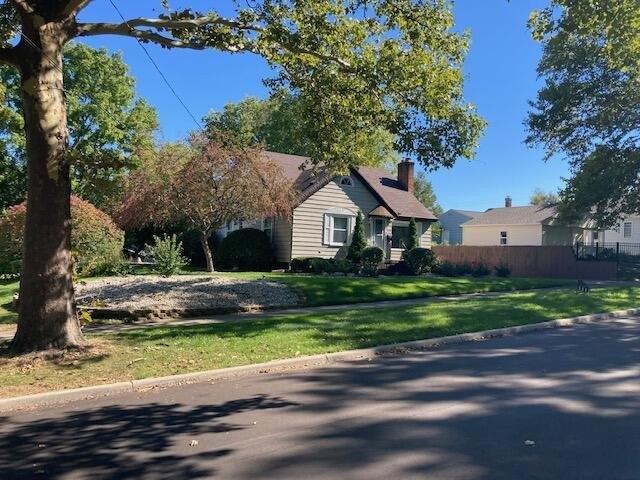 Emerson Ave Nw, Grand Rapids, MI 49504