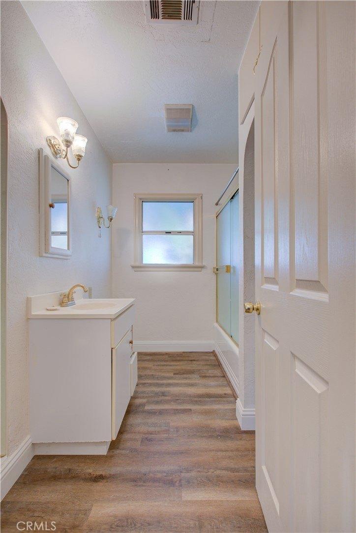 W 21st St, Merced, CA 95340