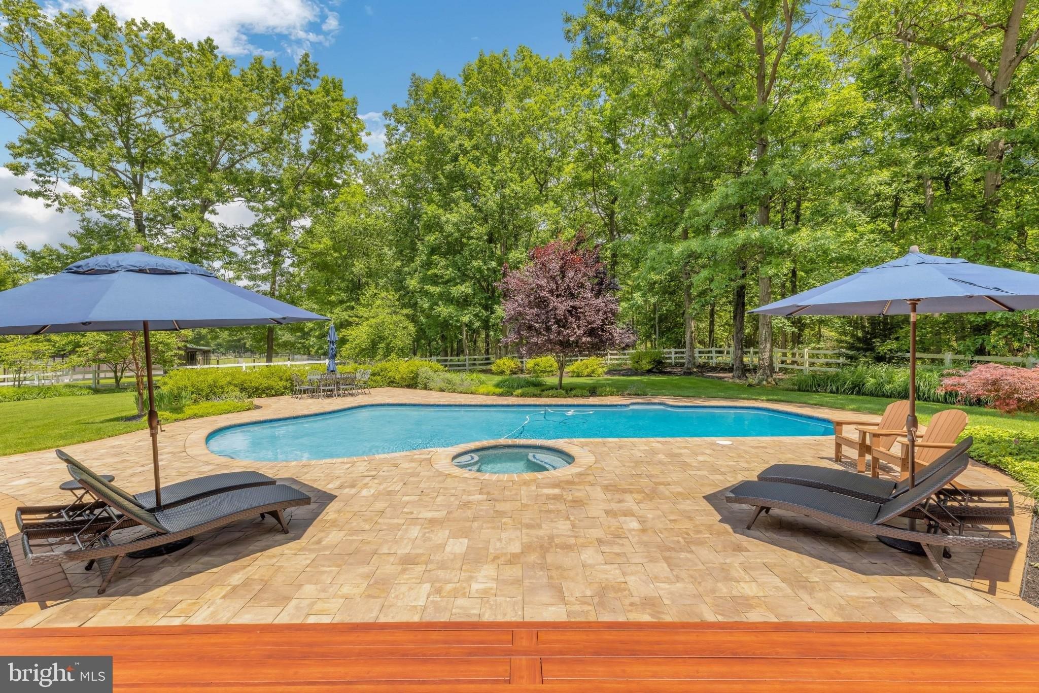 Tuckerton Rd, Tabernacle, NJ 08088