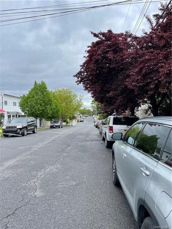 Hill Ave, Bronx, NY 10466