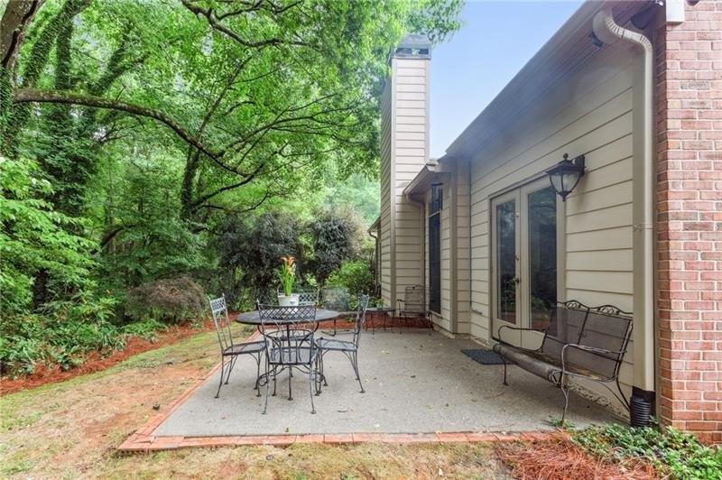 Alston Dr Ne, Marietta, GA 30062