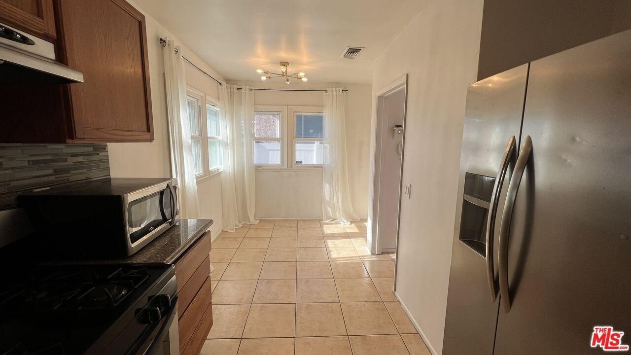 S 4th Ave, Inglewood, CA 90303