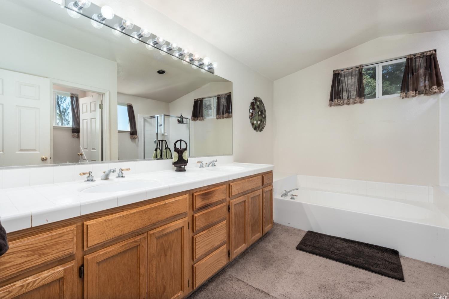 Whispering Oaks Dr, Fairfield, CA 94534