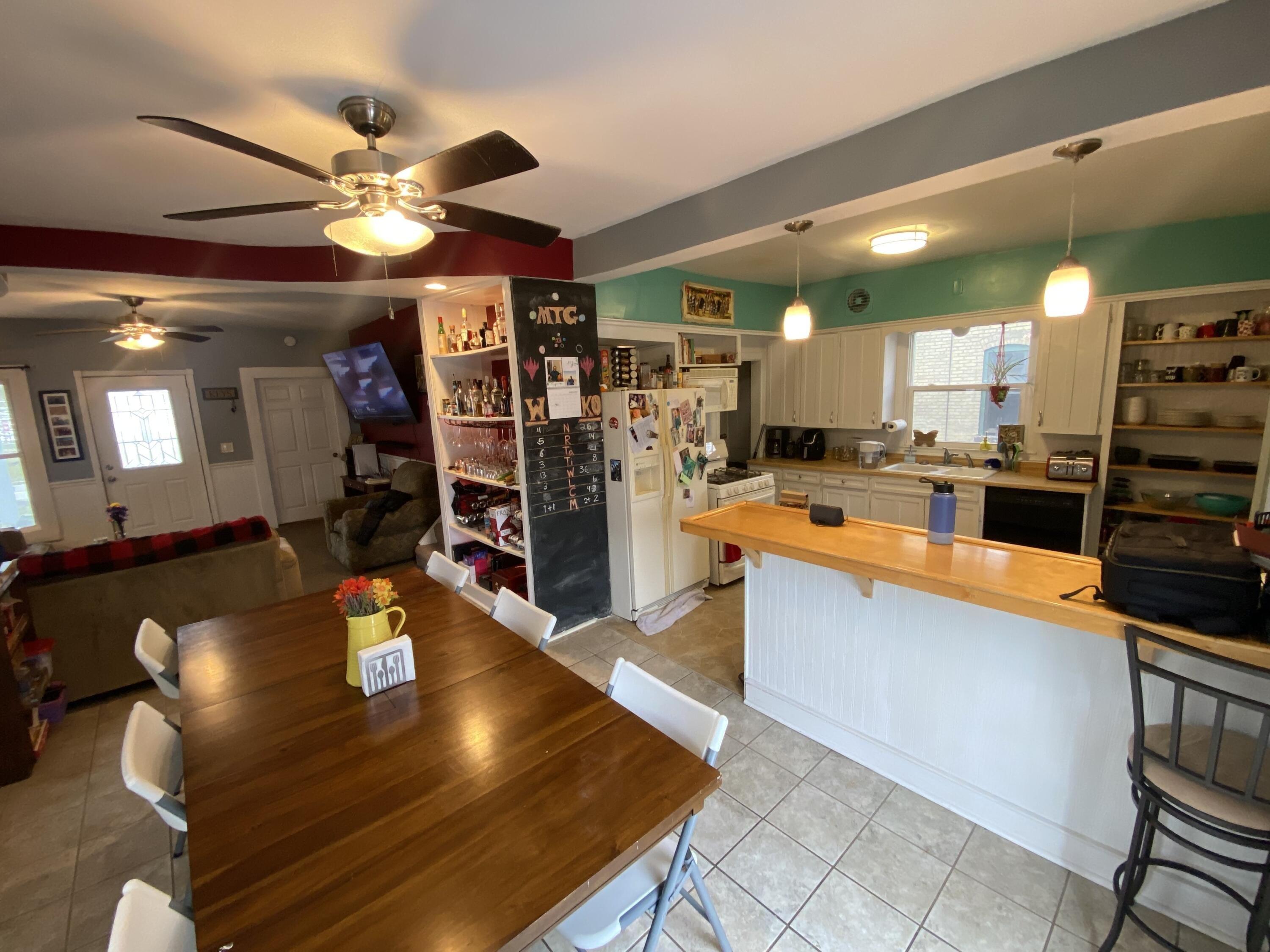 2nd St Nw, Grand Rapids, MI 49504