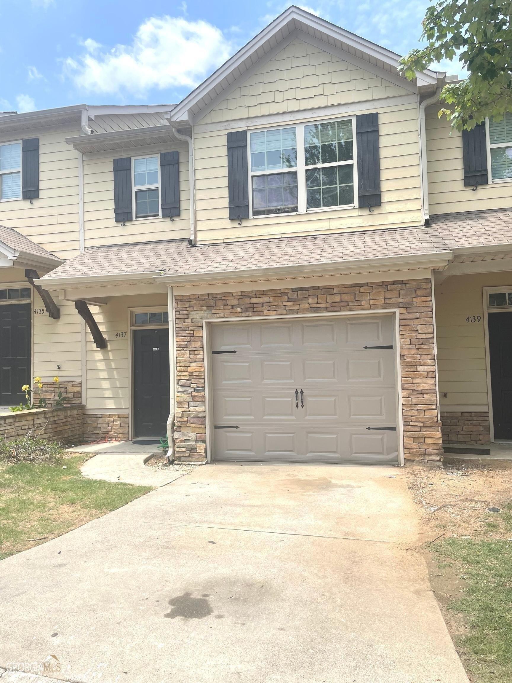High Park Ter, East Point, GA 30344