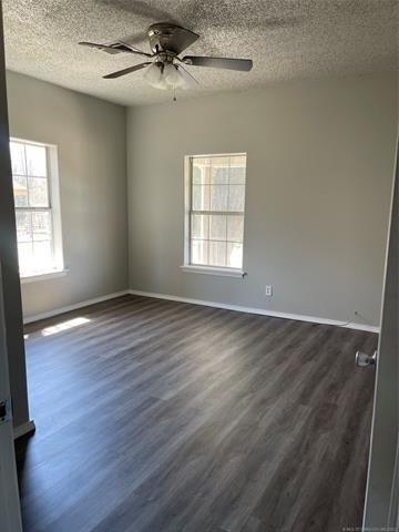 S Hickory St, Sapulpa, OK 74066