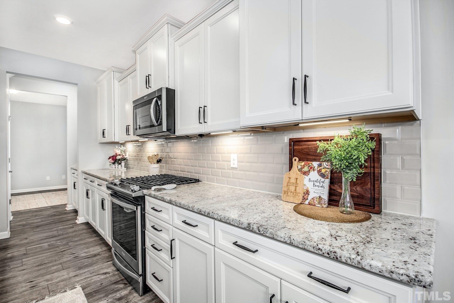Dilly Dally Ct, Apex, NC 27539