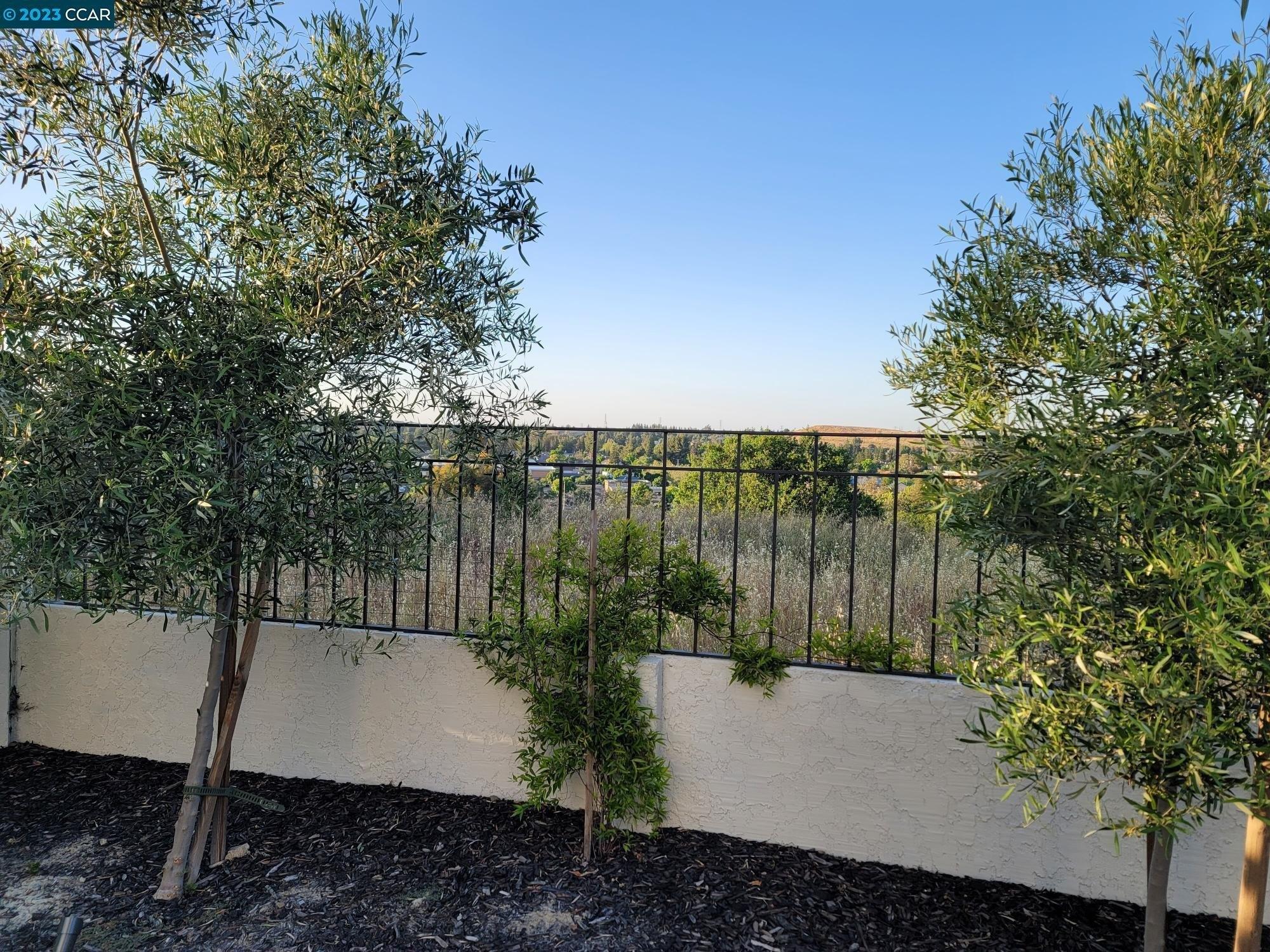 Berrydale Way, Antioch, CA 94531