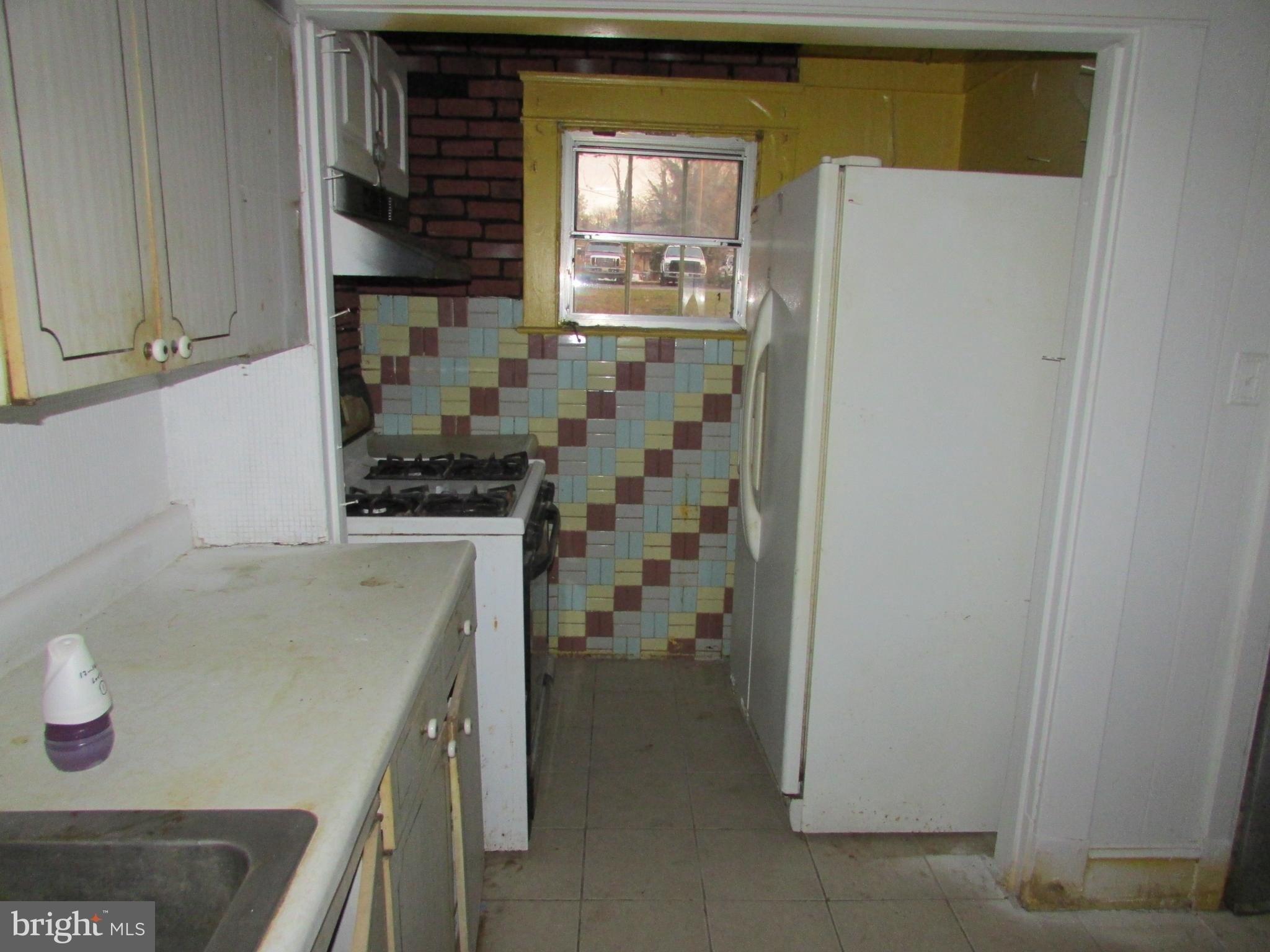 Silver Hill Ave, Gwynn Oak, MD 21207