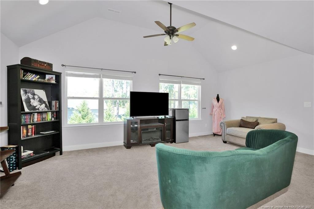 Cragburn Pl, Fayetteville, NC 28306