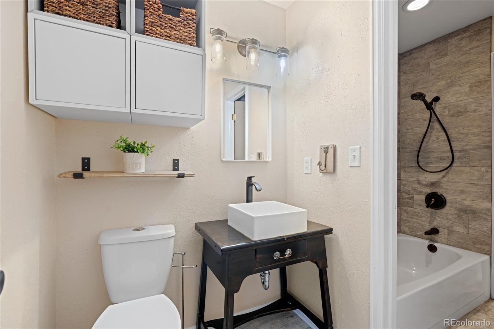 Centennial Dr, Louisville, CO 80027