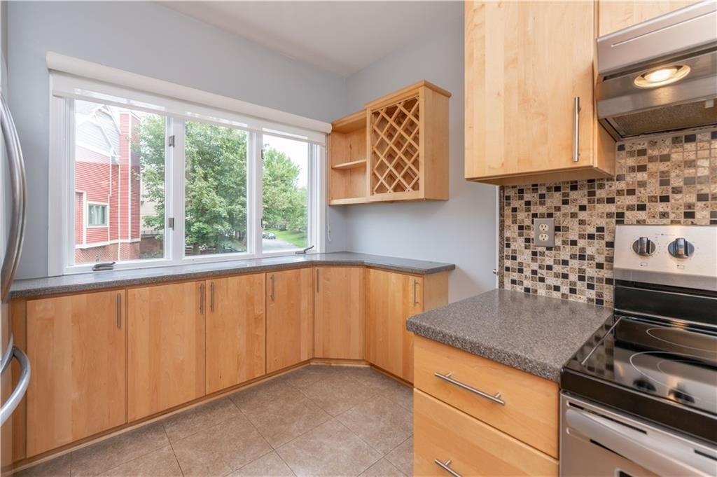 Cornhill Pl, Rochester, NY 14608