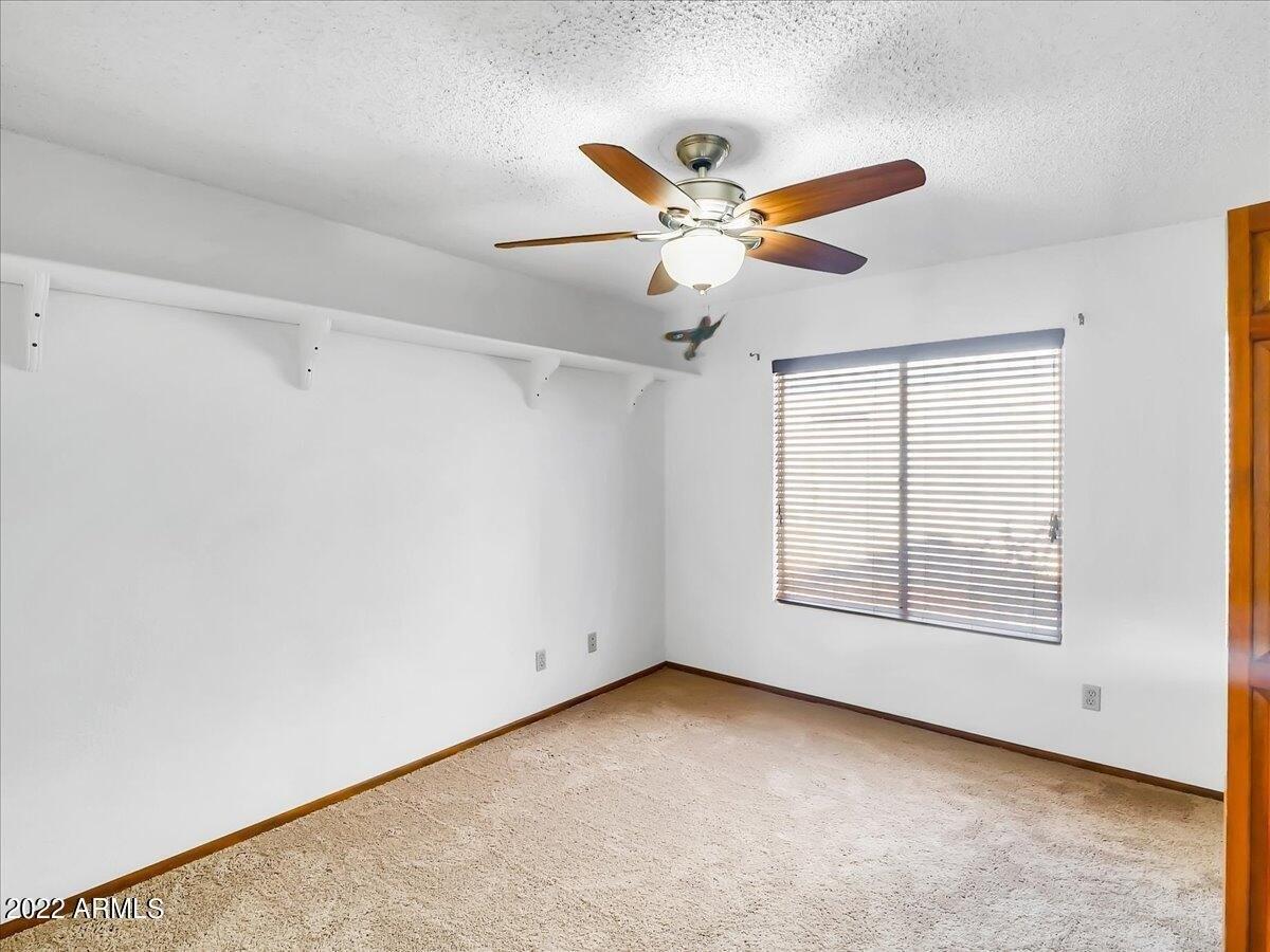 E Le Marche Ave, Phoenix, AZ 85032
