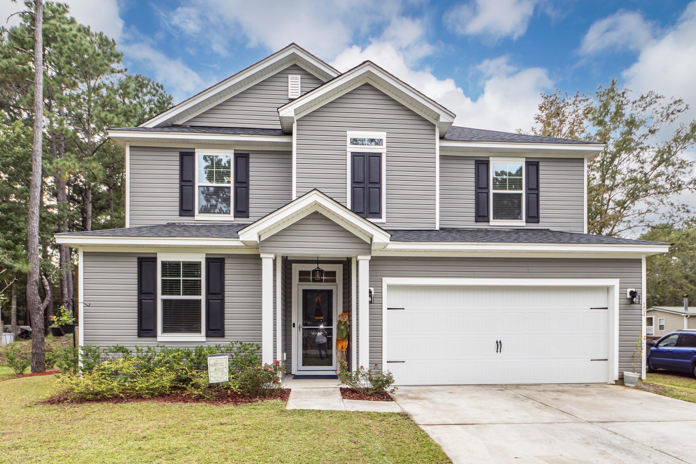 Saint Germain Dr, Summerville, SC 29483