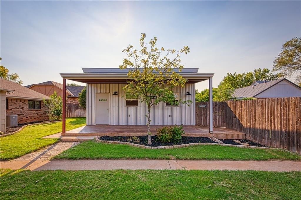 Dalton Ave, Elk City, OK 73644