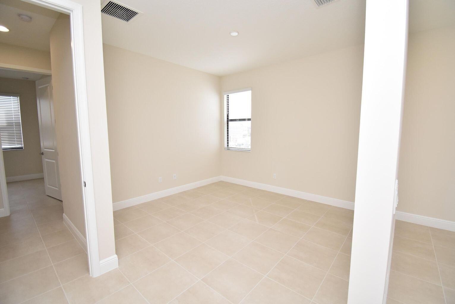Quiet Lake Pl, Loxahatchee, FL 33470