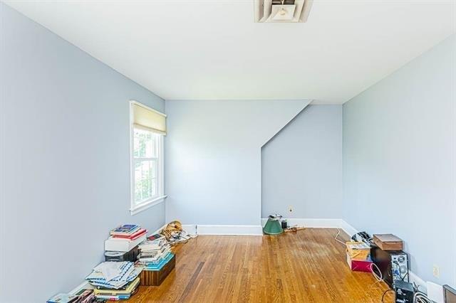 Mars Dr, Mechanicsville, VA 23116