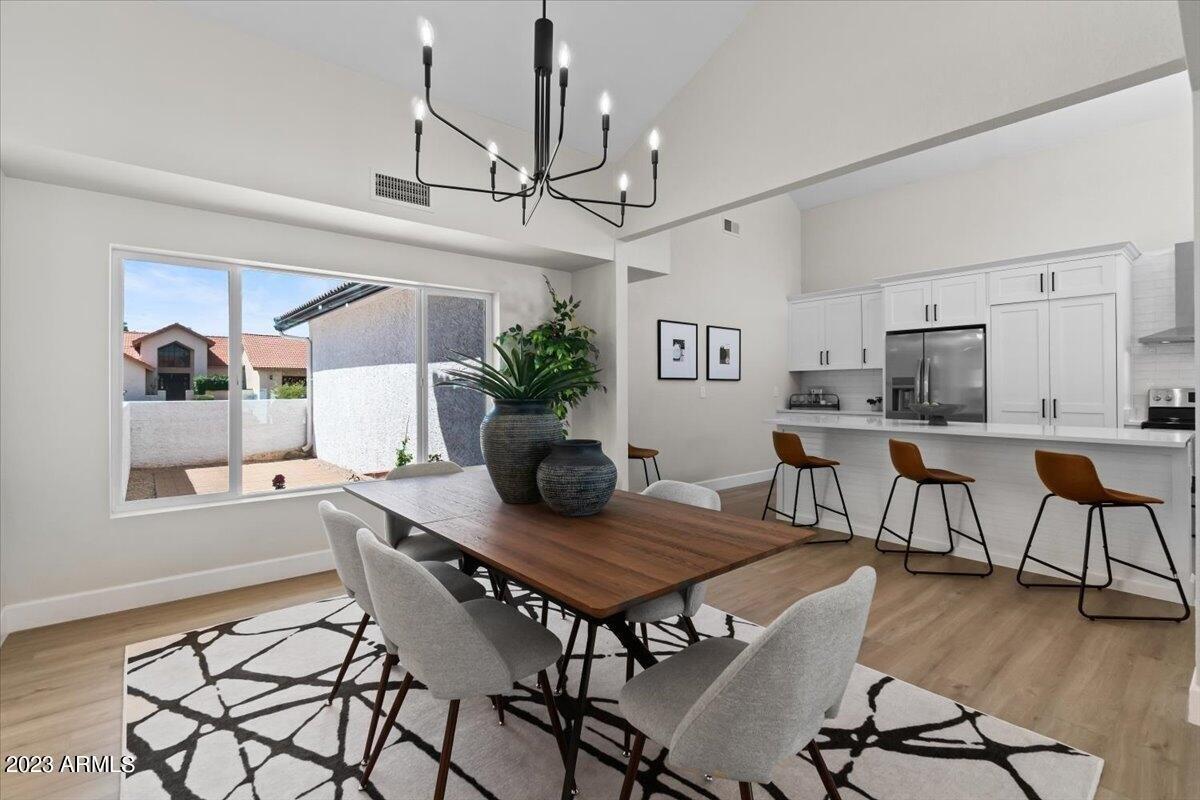 E Krista Way, Tempe, AZ 85284