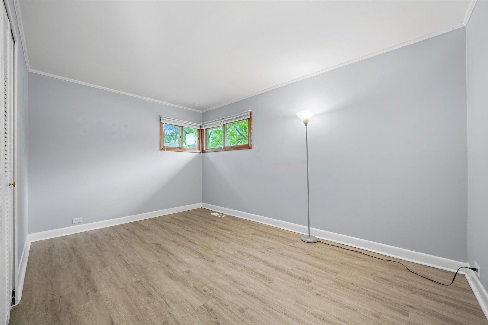 Waverly St, Park Forest, IL 60466