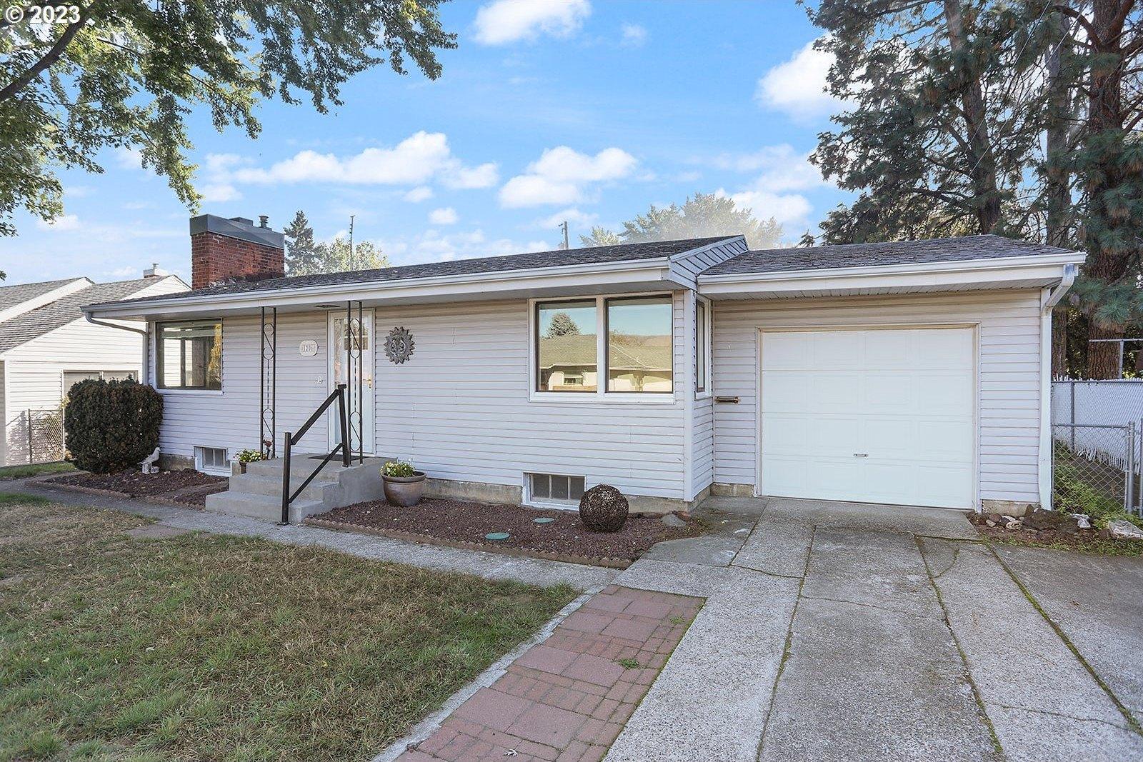 Blakely Way, The Dalles, OR 97058