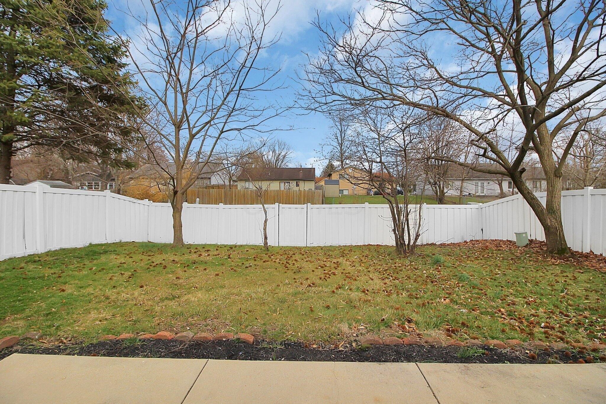 Argonne Ct, Columbus, OH 43232