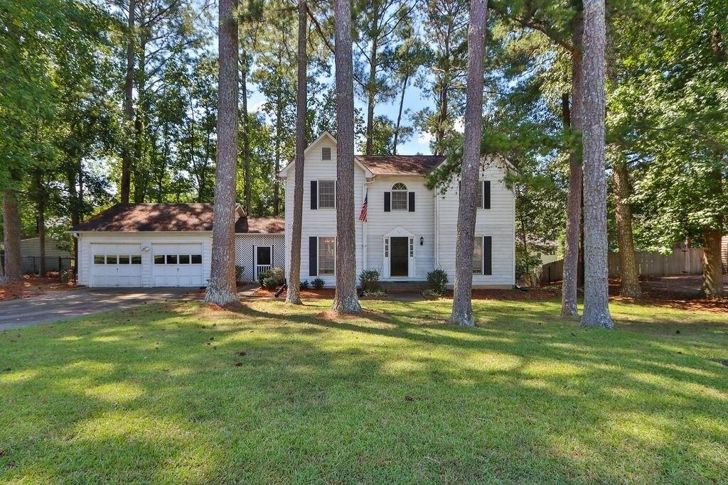 Revere Cir, Snellville, GA 30039