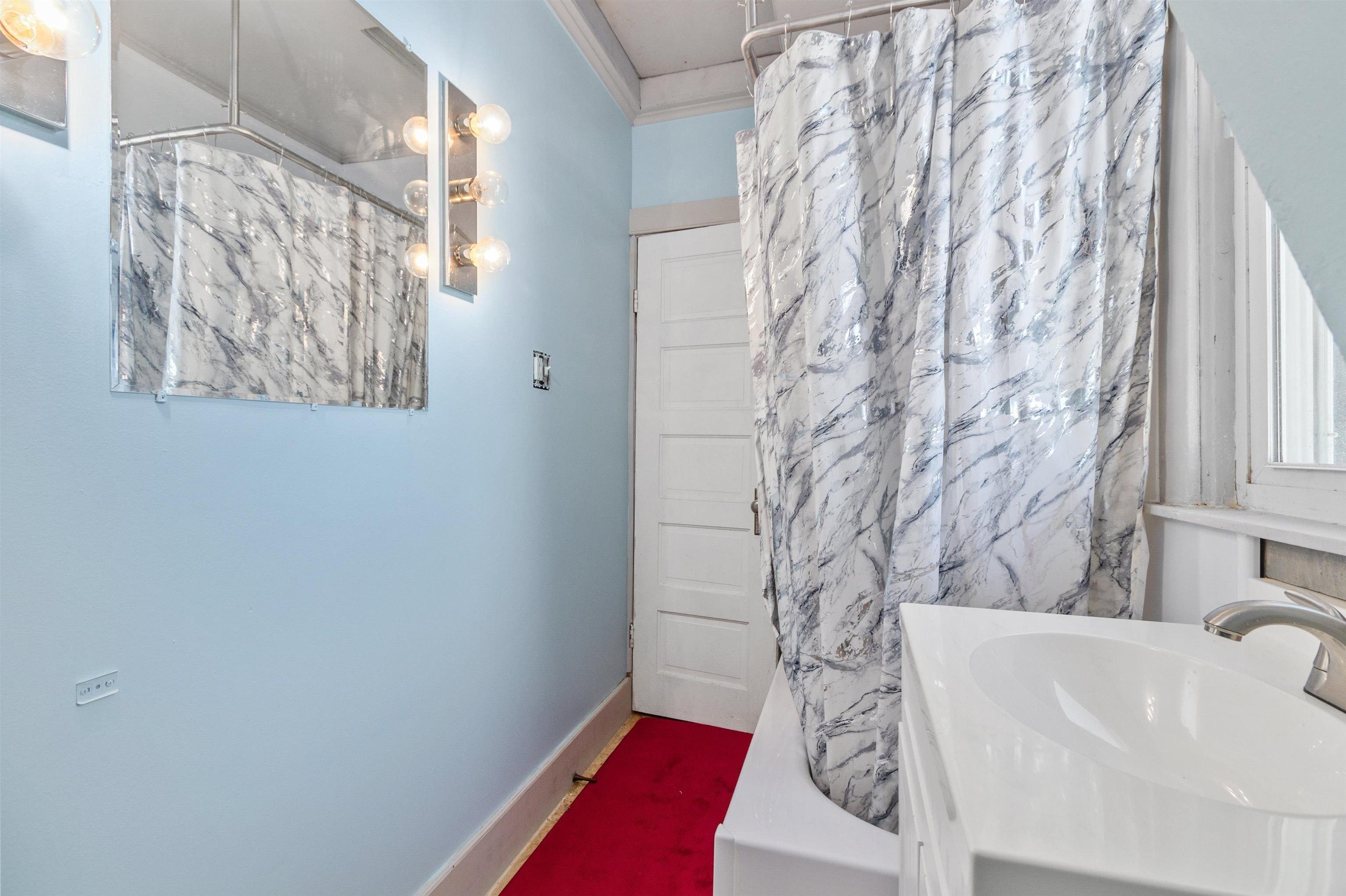 Sherman St, Fond Du Lac, WI 54935