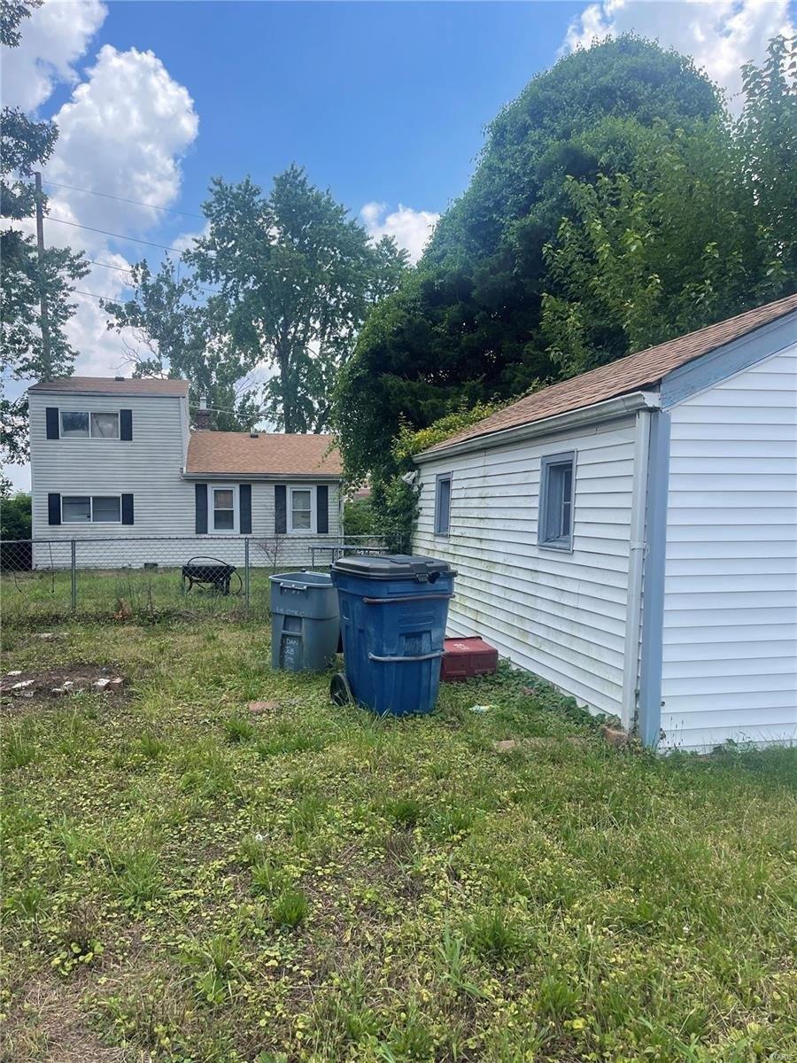 Brazeau Ave, Saint Louis, MO 63144