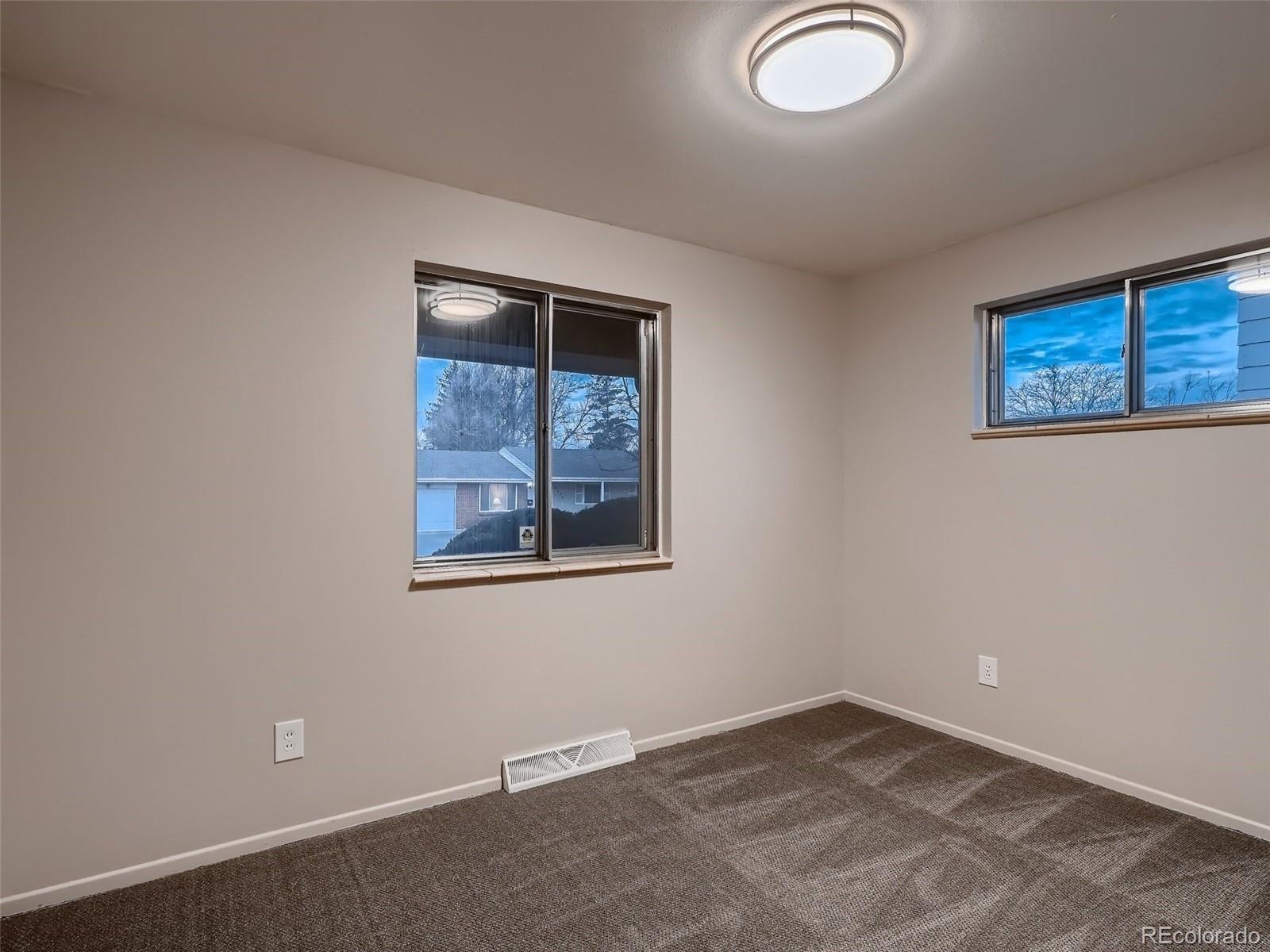 Quay St, Arvada, CO 80003
