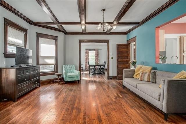 S Cypress Ave, Kansas City, MO 64123