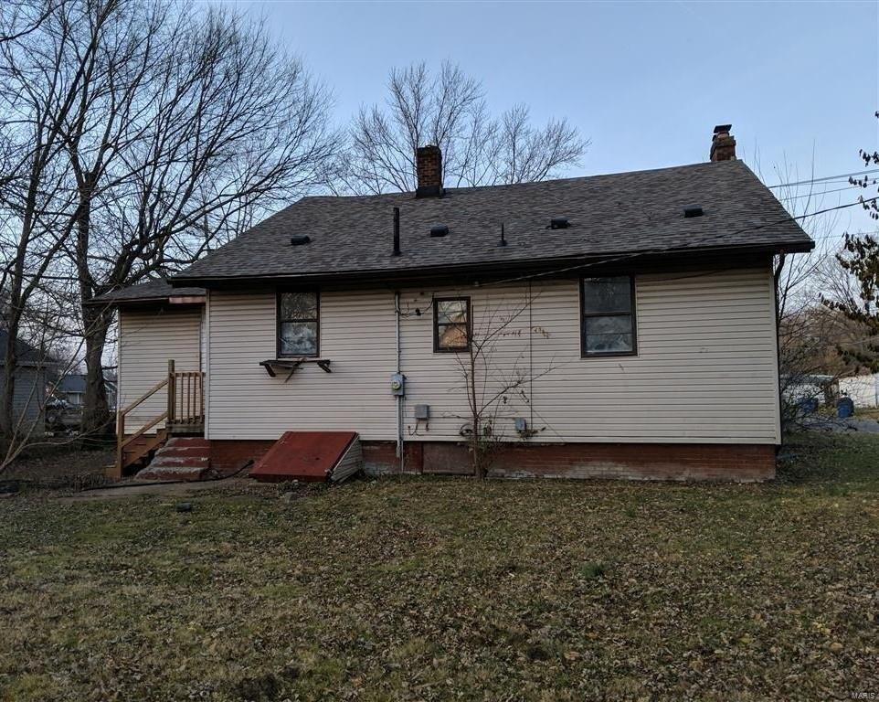 Elm St, Collinsville, IL 62234
