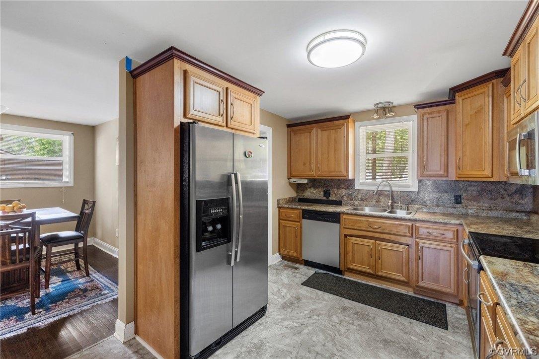 Rollingwood Rd, Petersburg, VA 23805