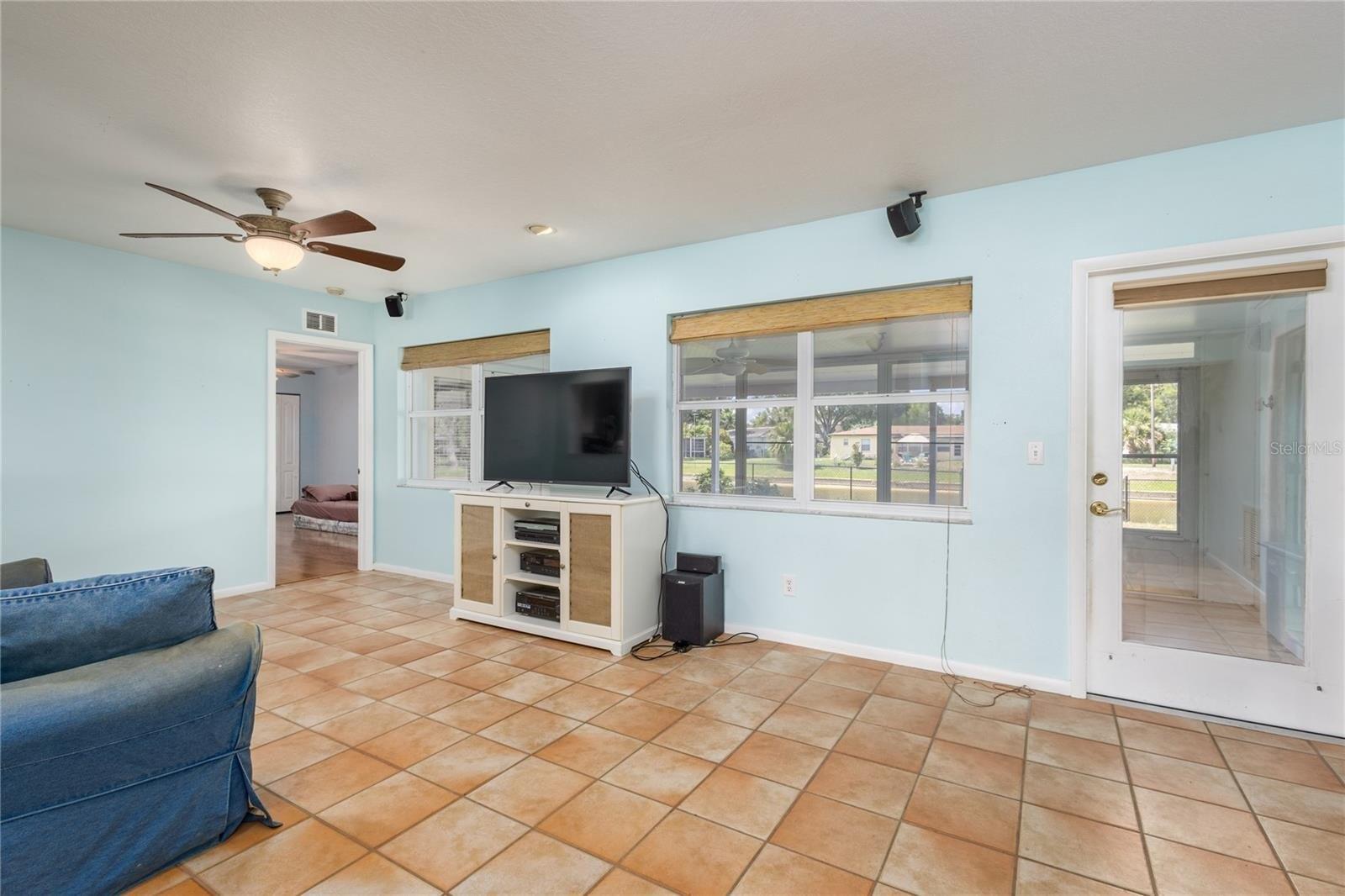 Lake Charles Dr N, Kenneth City, FL 33709