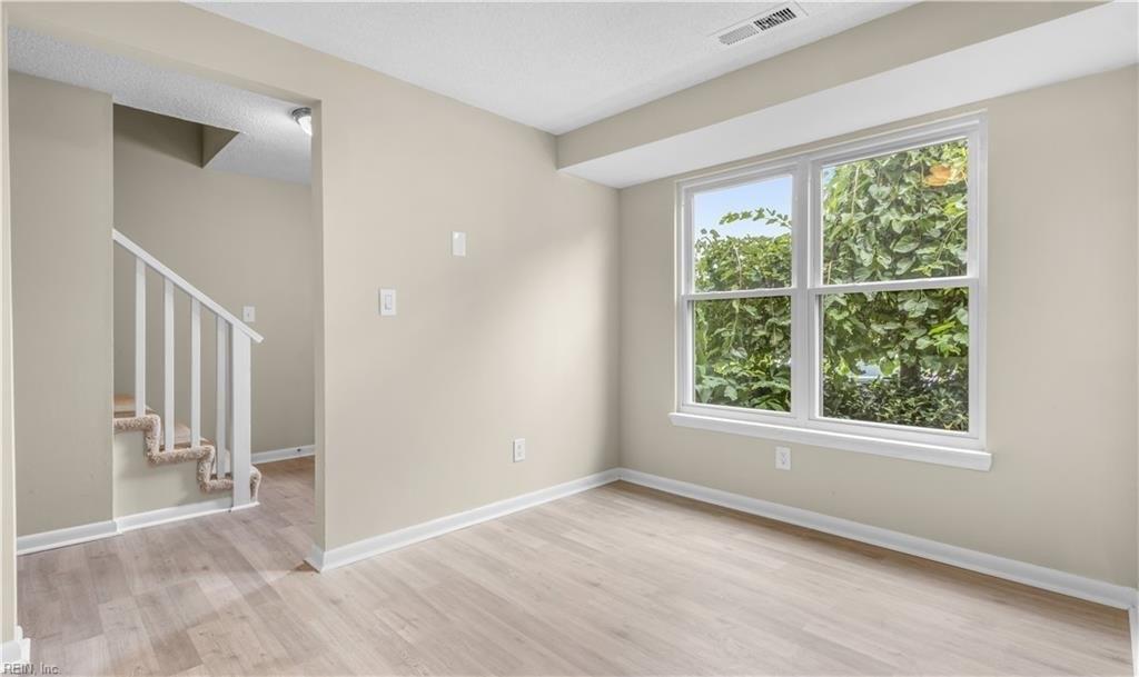 Pier Point Pl, Virginia Beach, VA 23455