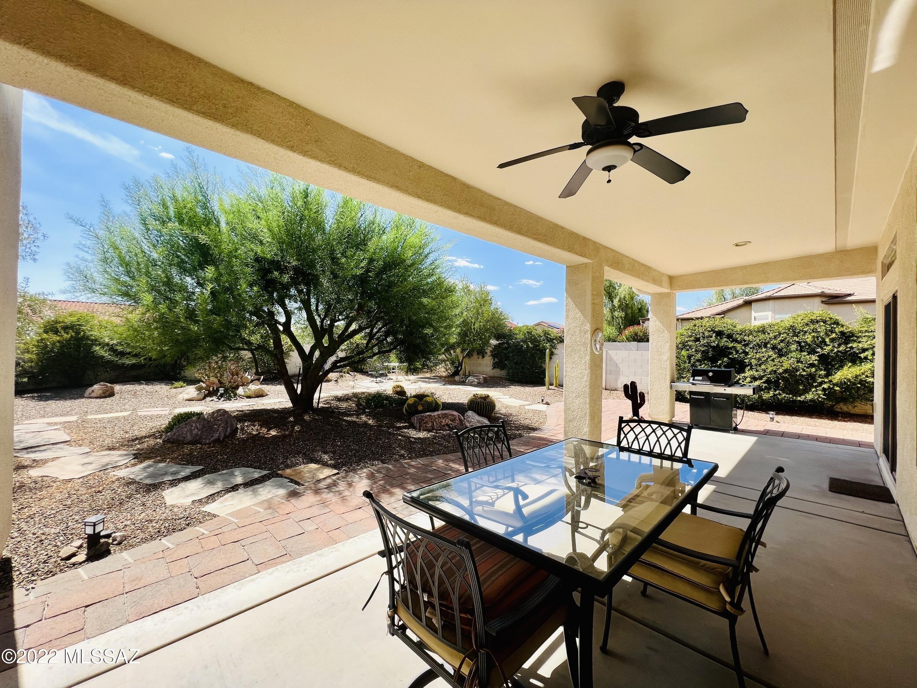 S Sand Crest Dr, Tucson, AZ 85739