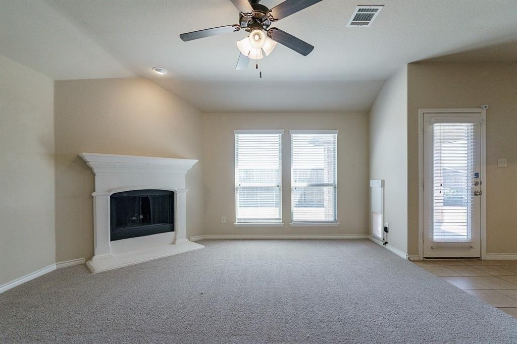 Austin Ln, Lavon, TX 75166