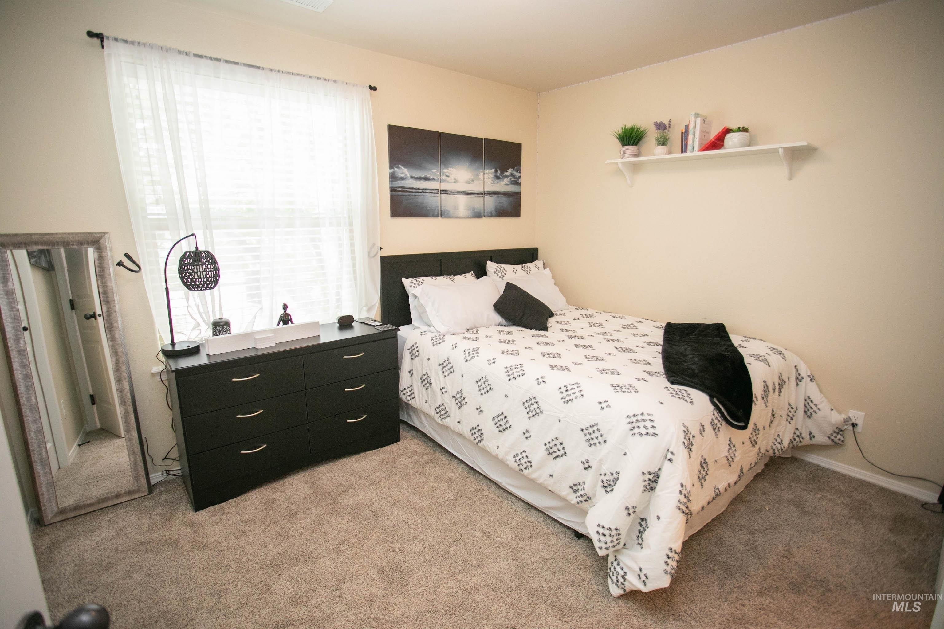 S Blue Pine Ln, Boise, ID 83709