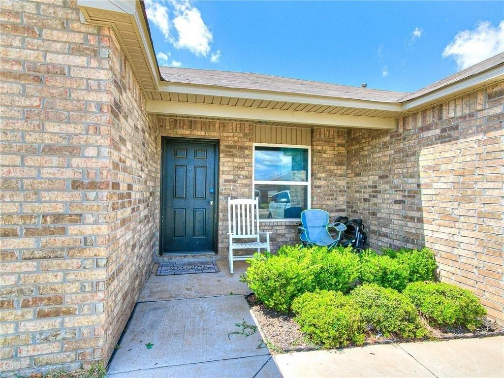 Leichter Ave, Oklahoma City, OK 73132