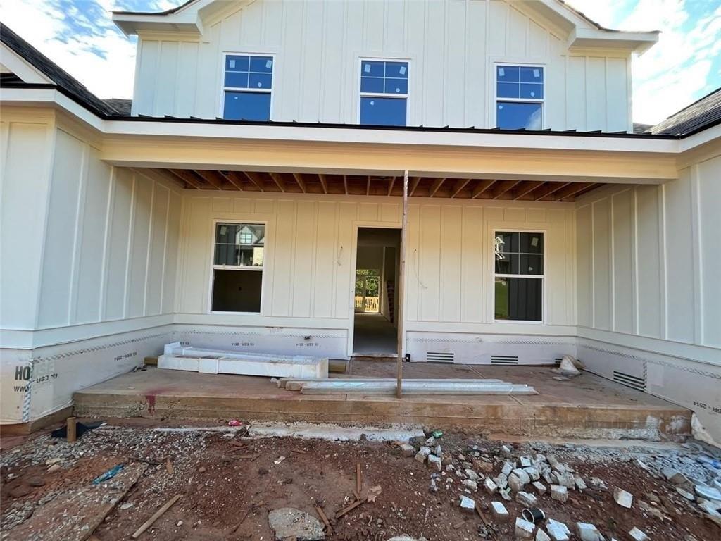 Meadow Lake Ter, Hoschton, GA 30548