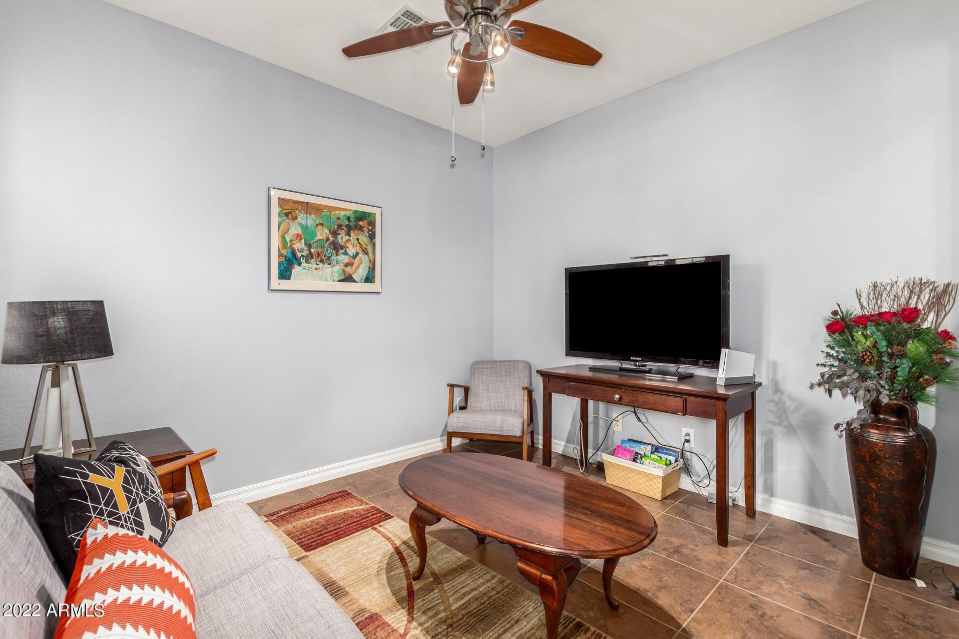 E Narrowleaf Dr, Gilbert, AZ 85298