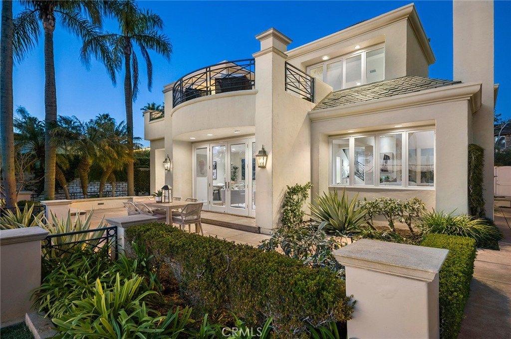 Bayshore Dr, Newport Beach, CA 92663