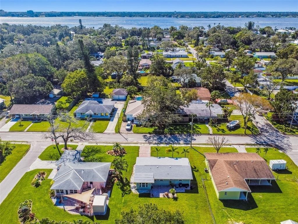 7th St W, Palmetto, FL 34221