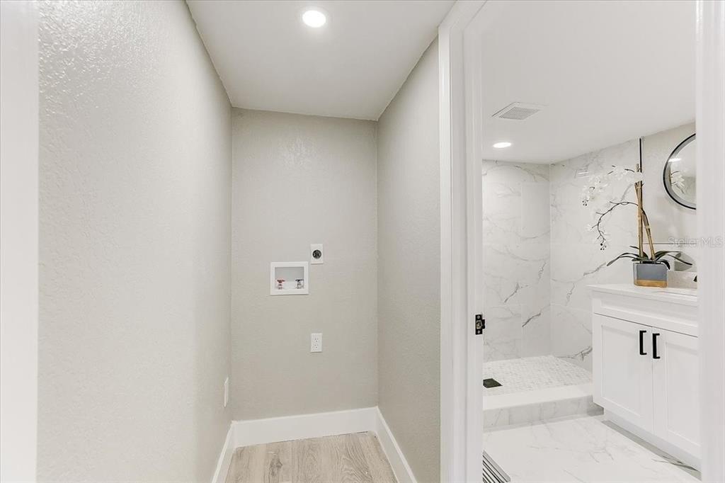 Old Bradenton Rd, Sarasota, FL 34234