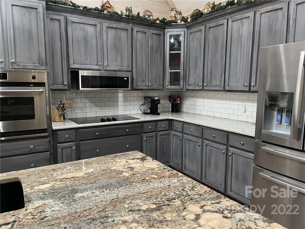 Hayes Ln, Lancaster, SC 29720