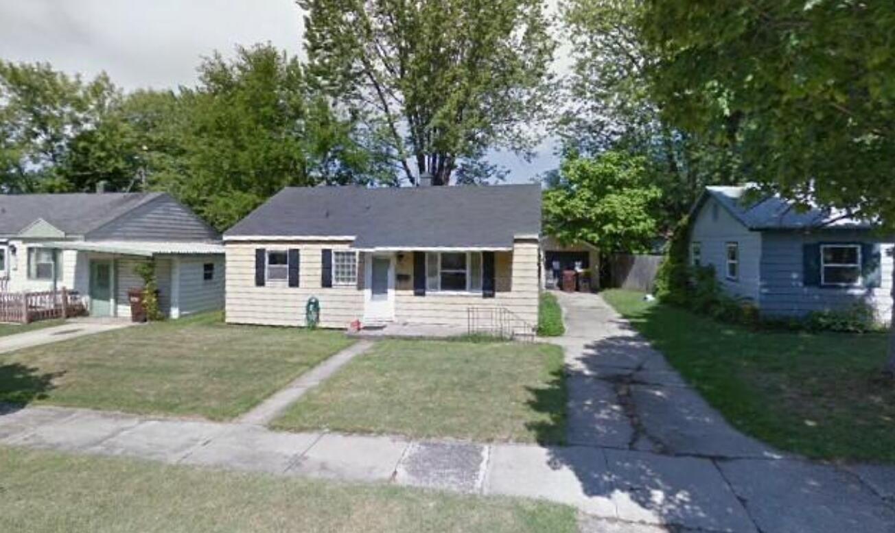 Hiways Ave, South Haven, MI 49090