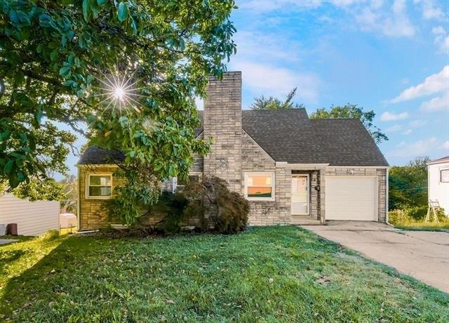 N Monroe Ave, Kansas City, MO 64117