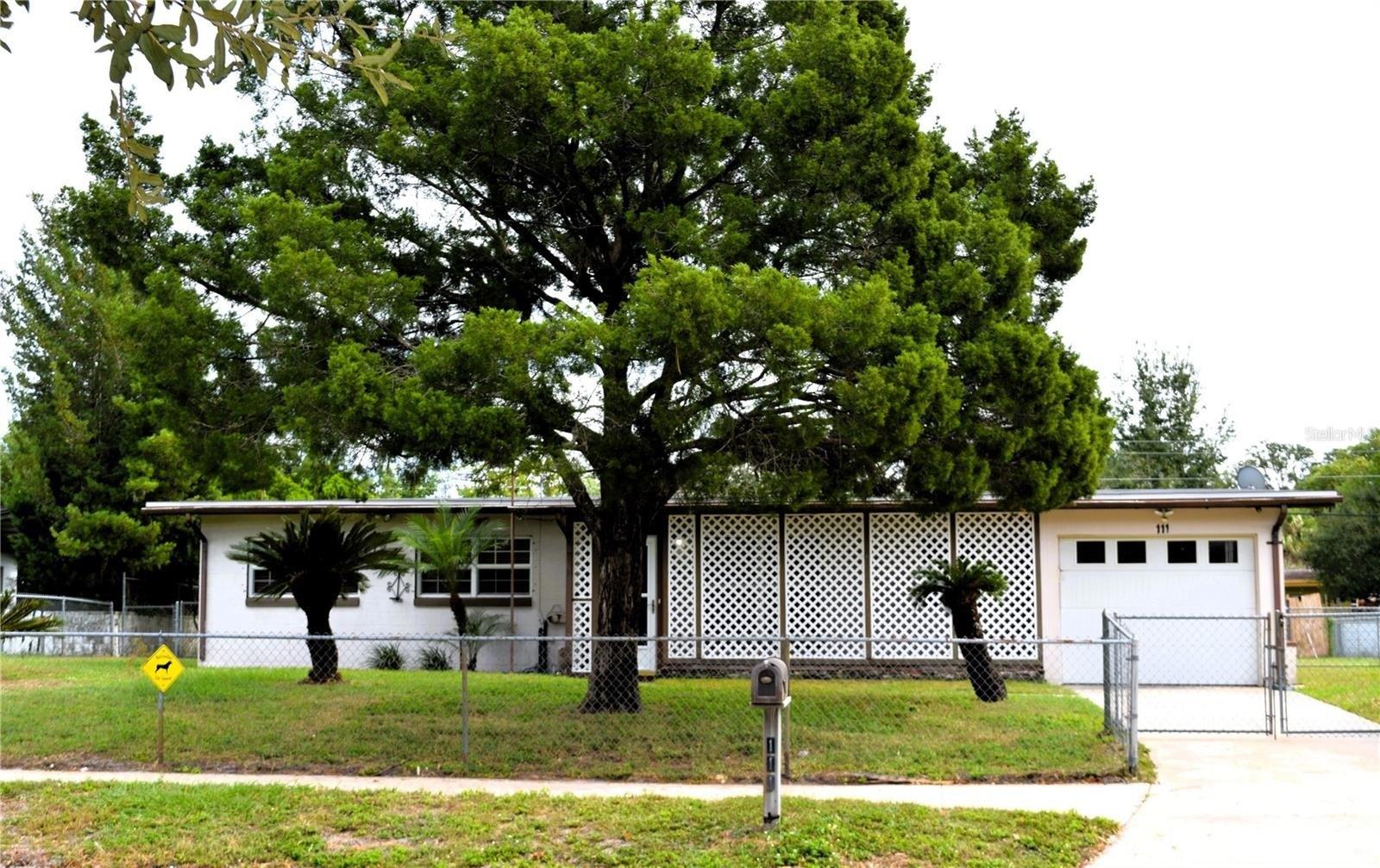Lake Dot Dr, Sanford, FL 32773
